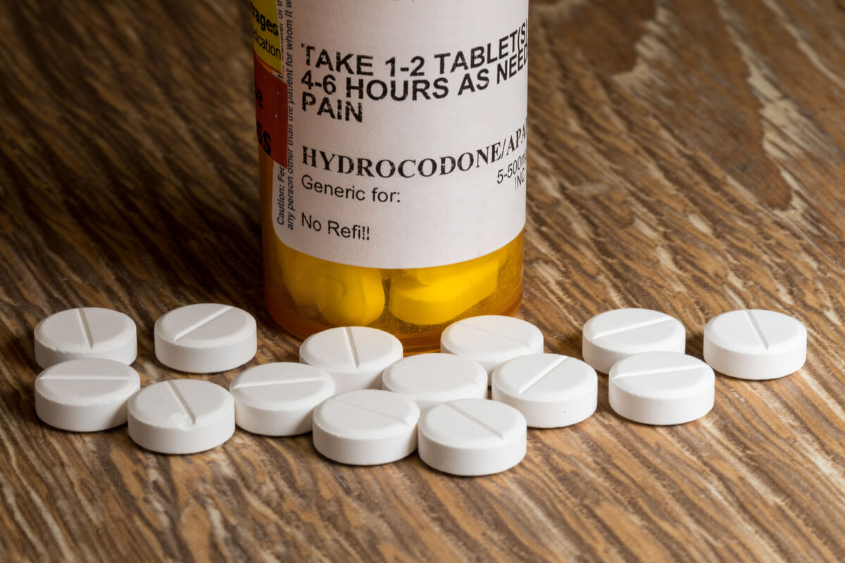 Generic White Hydrocodone 7.5/650mg Tablet